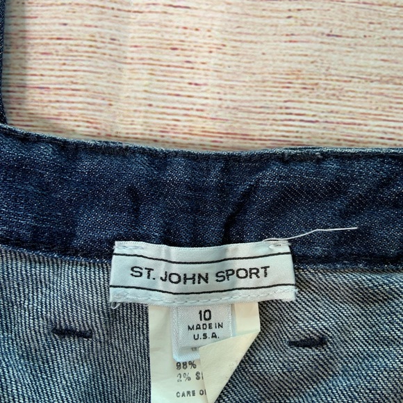 St. John Sport Denim Jeans 10 Short - Picture 4 of 6